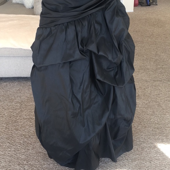 Gorgeous black mermaid dress - Picture 3 of 6